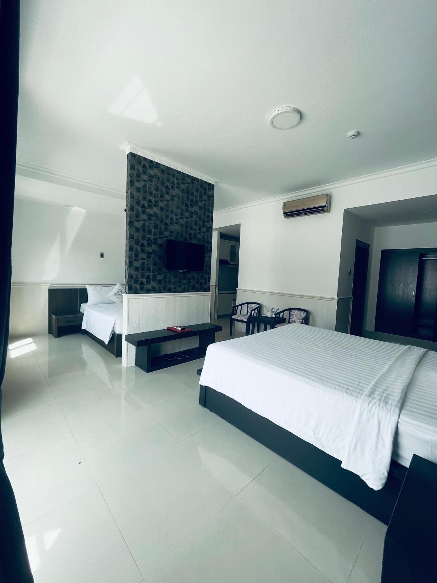 דואונג דונג Levan Hotel מראה חיצוני תמונה